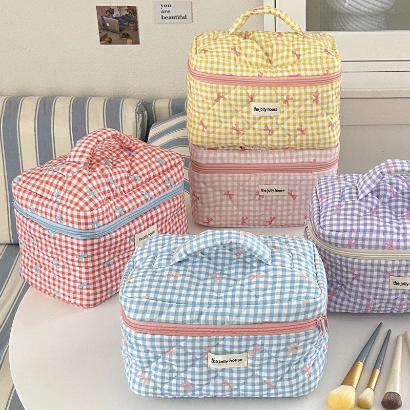 Cute Checkered Bow Makeup Bag  - Skincare B Erl 评论和价格
